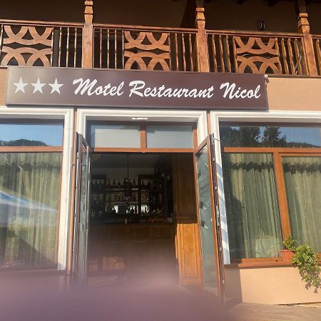 Motel Restaurant Nicol Armenis Esterno foto